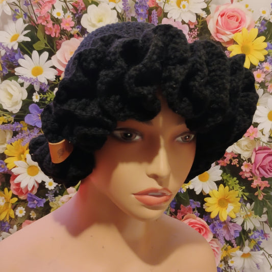 Big Puff Black Crochet